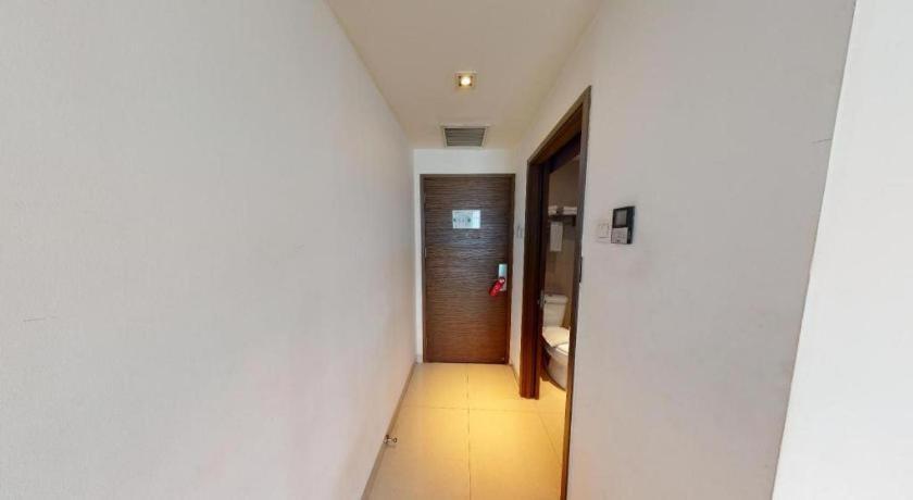 Redstar Hotel Jakarta Buitenkant foto